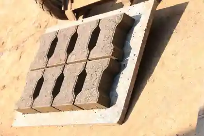 Concrete Interlock Block Making Machinery for Small Industries
