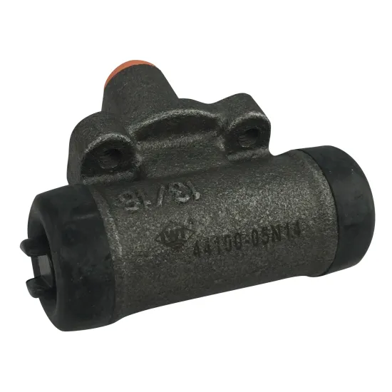 LWT Car Accessories 44100-05N14 Rear Brake Wheel Cylinder for Nissan Terrano & Nissan Urvan