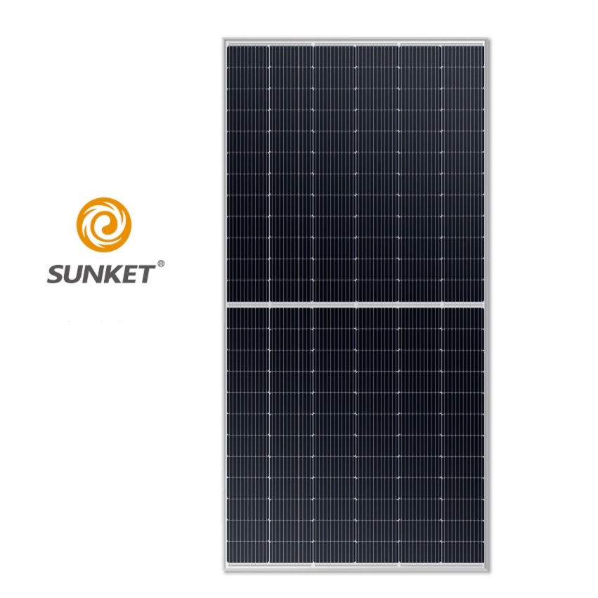 Monofoniczny panel słoneczny o mocy 530 W w porównaniu z Longi