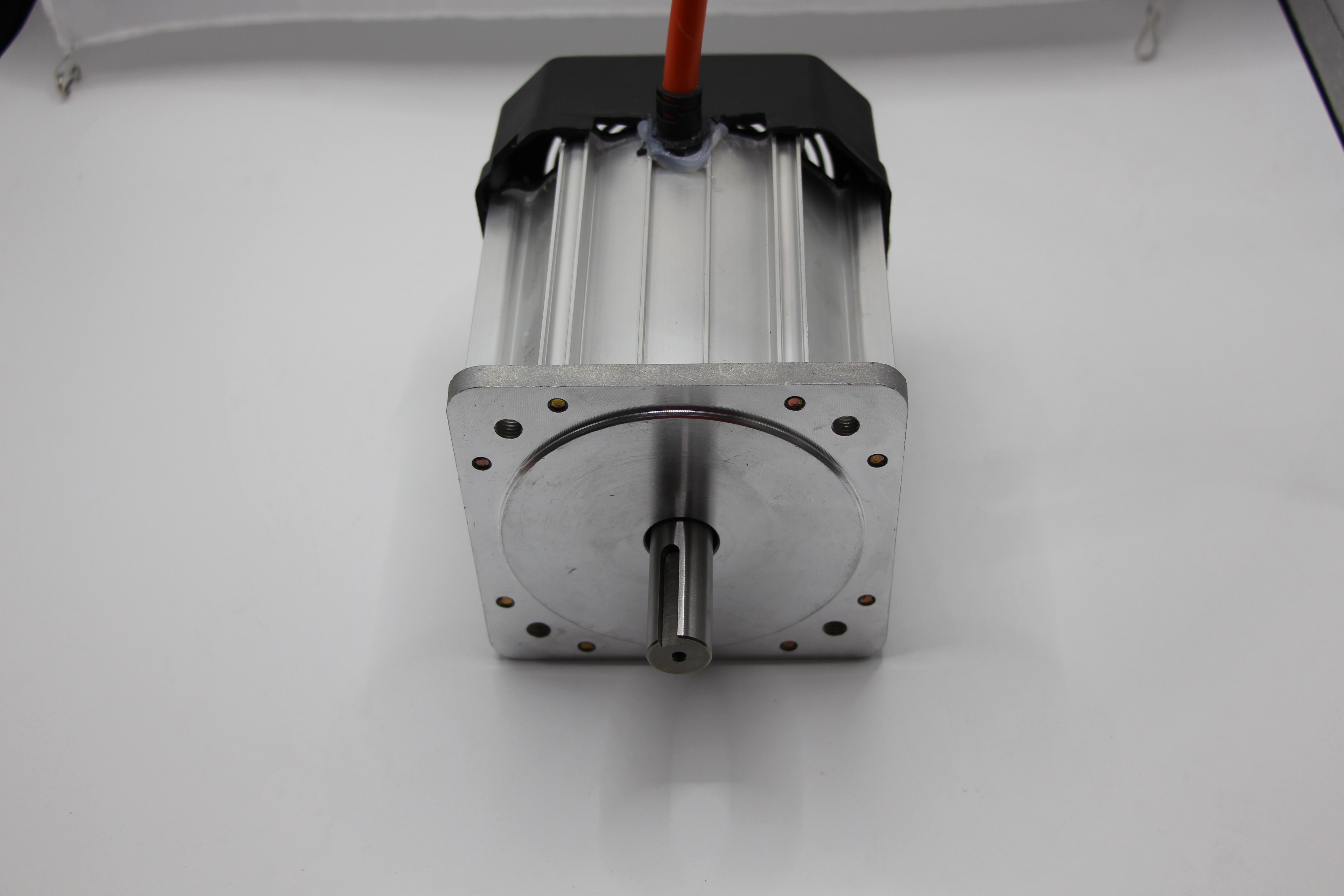 Mid-drive Centre Mount motor