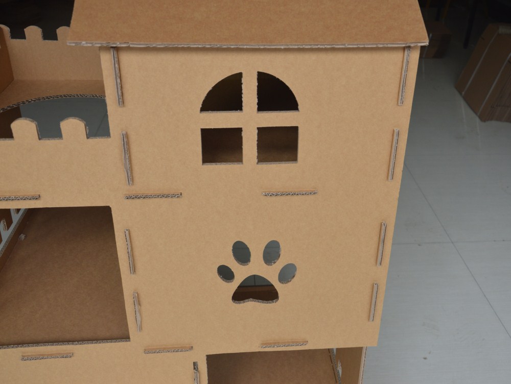 funny cat house