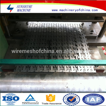 automatic high security razor barbed wire machine factory
