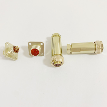 Connettore russo a 4 pin PY04-4