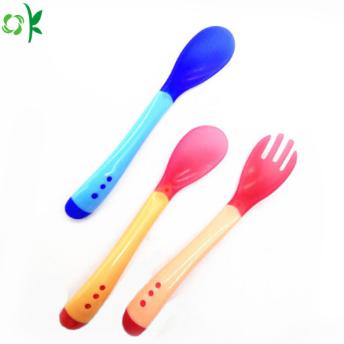 Thực phẩm Grade Silicone bé mềm Spoon cho trẻ sơ sinh