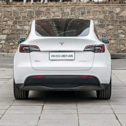 2024 China Factory Price Tesla Model Y and Model 3 New Energy Vehicles