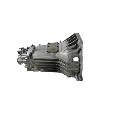 Chinese Suppliers OEM Gearbox Cases and Middle Housing for IVECO Engines (8872512, 8872481, 8873021, 8868231, 504067727)