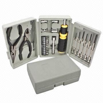 25 Piece Tri Fold Tool Kit