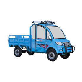 Independent semi-enclosed electric cargo four-wheeler