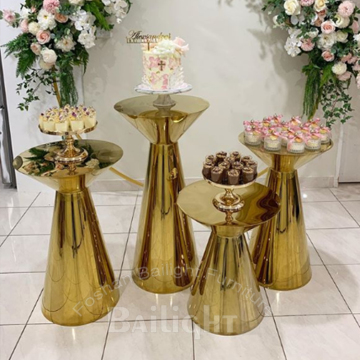 Gold Stainless Steel Cake Wedding Plinth with Round Metal Frame