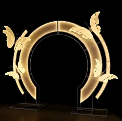 Wedding and cultural tourism decorative art arches