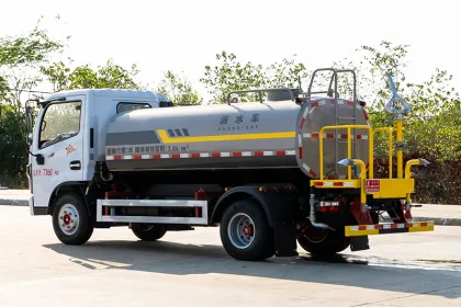 Dongfeng Dolika 5m ³ Sprinkler Truck