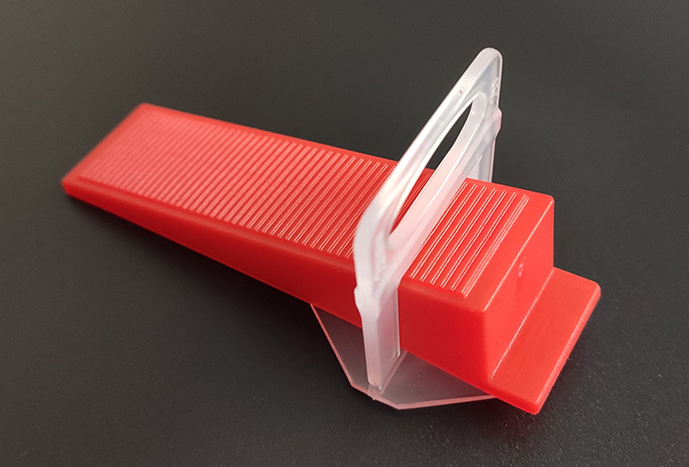 Tile leveler red insert