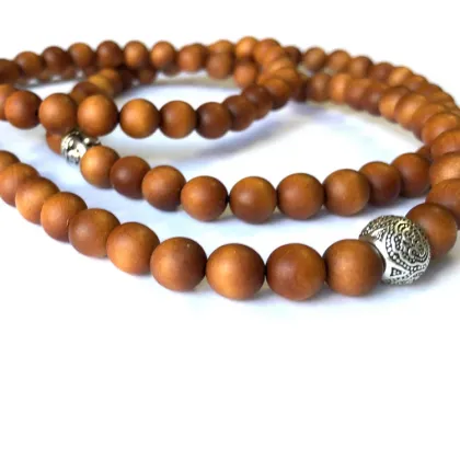 Mala Beads Bracelet: Sandalwood, 108 Beads, Buddha Figurine - Ideal for Meditation