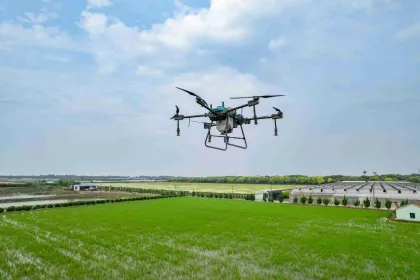 Agricultural Plant Protection Drone 40L Agriculture Uav Drone Sprayer Oil-Driven Hybrid Plant Protection Device