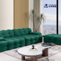 Grünes Stoffsofa für modernes Wohnzimmer