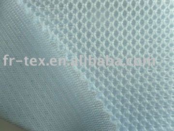 Sportshoes of Poly Sandwich Mesh