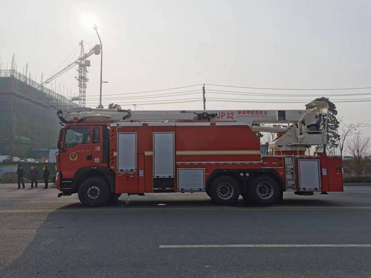 Jp32 Fire Truck 7 Jpg