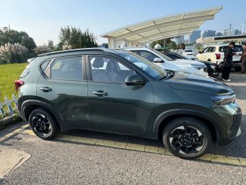 Kia Sonet SUV for sale