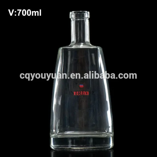 Custom Design Clear Round Cork Glass Bottle Glass Gin Bottles 700ML