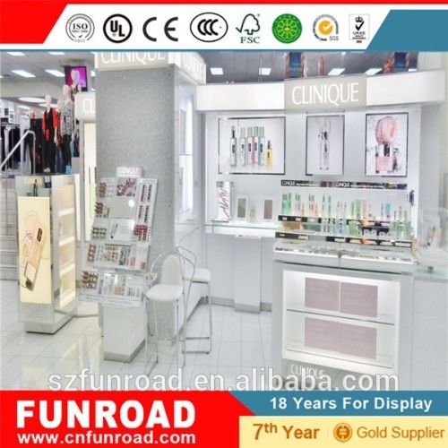 2016 newest design cosmetic product display showcase for sale