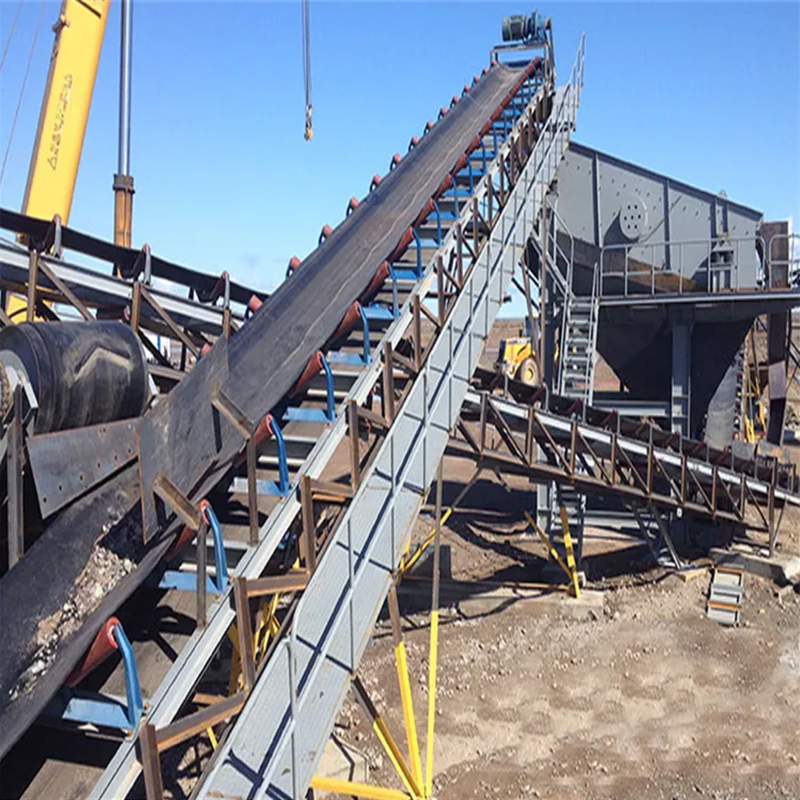 Trough conveyor for finished stones