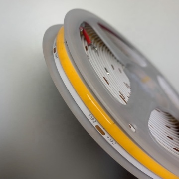 140 Chip 320 Chip 480 LED 12V 24V CE ROHS 2 Years Warranty Flexible LED Strip Light