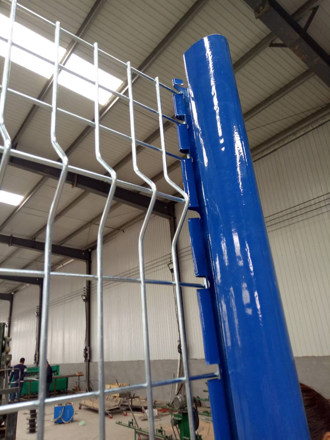 3D curved welded wire mesh fence