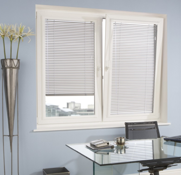 Electric Control Double Glass Remote Operated Vertical Sliding Shutter Louver Window