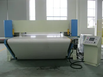 Auto feeding continuous cutting by conveyer belt precision four column hydraulic plane nylon/fabric edge cutting machine