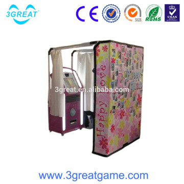High quality happy touch screen photo sticker camera game machine