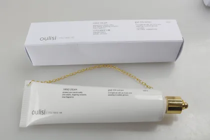 Oulisi Moisture Glycerol Hand Cream Natural Rose Extract
