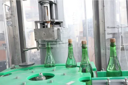Automatic Sparkling Wine Corks Capping Machine