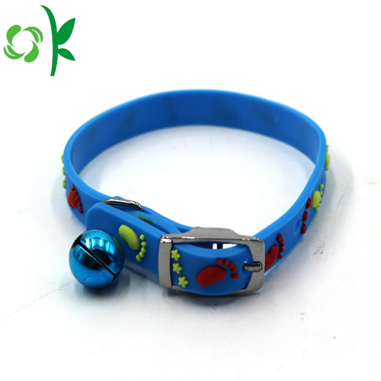 Colorful Dog Silicone Pet Cat Collar with Bell