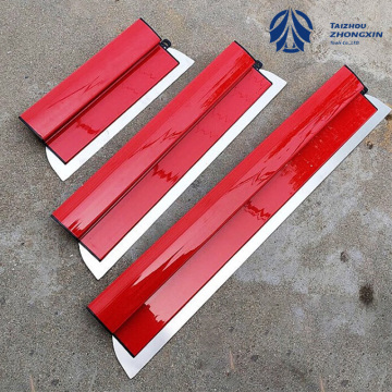 Скребки из нержавеющей стали для ремонта дома.