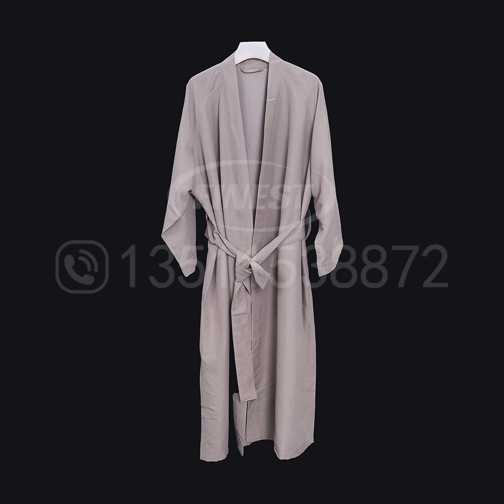 100% Cotton Hotel Bathrobe