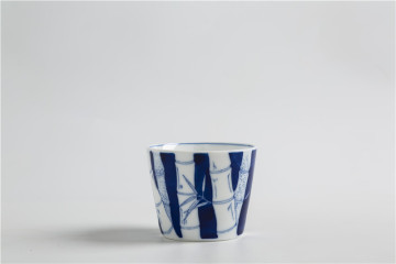 blue and white porcelain mug