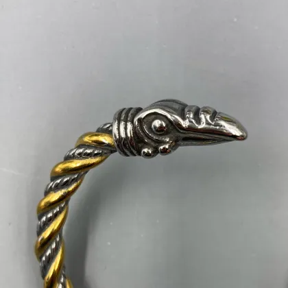 2023 Hot Sale Viking Stainless Steel Odin's Gold Raven Heads Bracelet