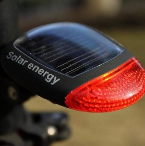 3 modos Luz trasera de bicicleta recargable de energía solar