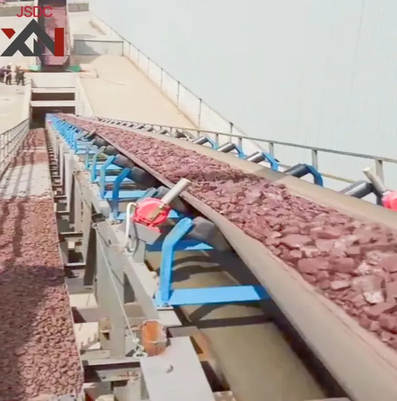Industrial Conveyor System for Handling Aggregate