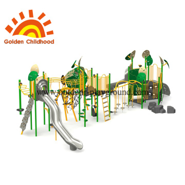 Combinación de parque infantil natural al aire libre para niños