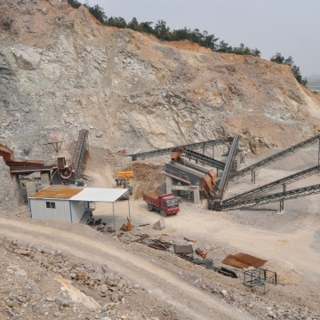 200tph Aggregate Stone Crusher Equipment for Quarry Made in China