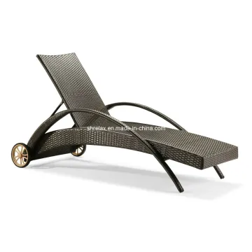 Outdoor Rattan Furniture Sunlounger