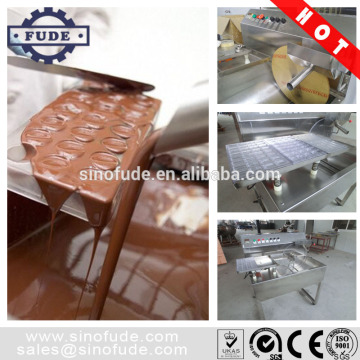 Multifunctional small chocolate moulding machine