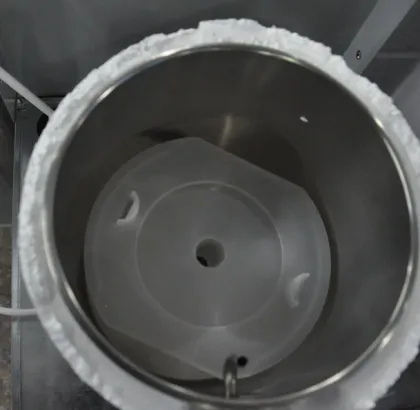 Water dispenser desktop