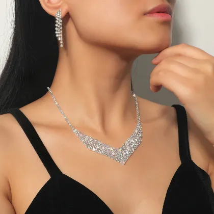 Wholesale Korean Rhinestone Bridal Necklace and Earring Set for Indian Brides