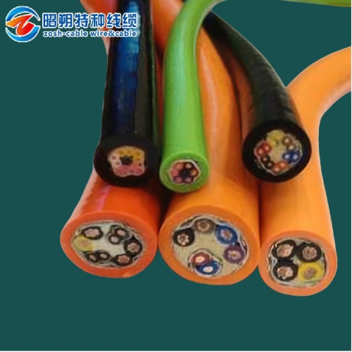 Cables hechos a medida de tres pruebas para un uso confiable