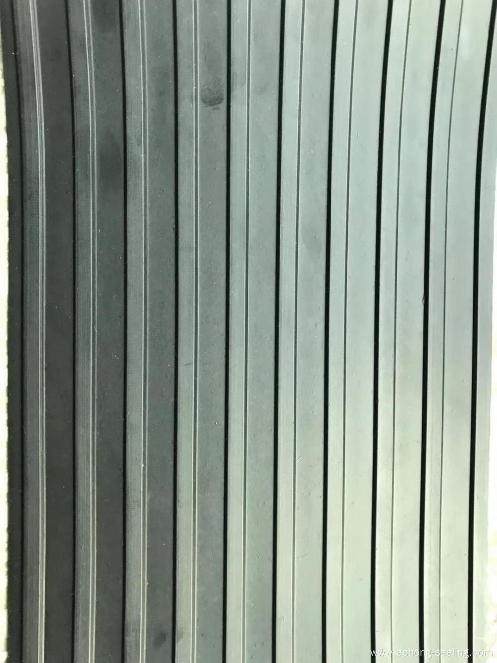 Wide Ribbed Rubber Sheet