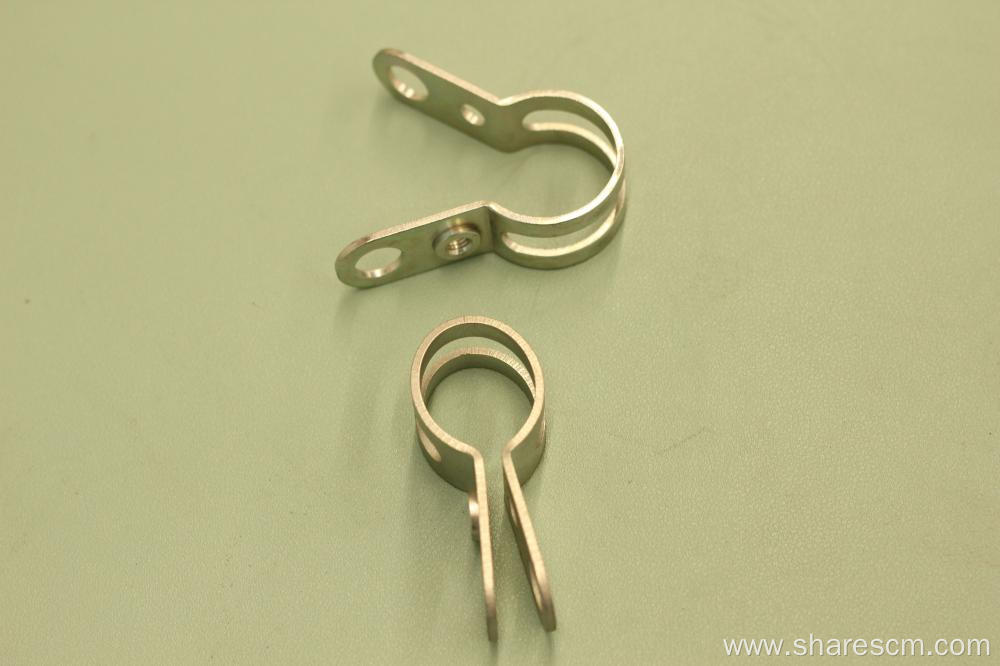 Custom metal clasps and metal clips