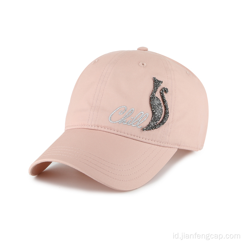 topi baseball wanita dengan logo shinning custom