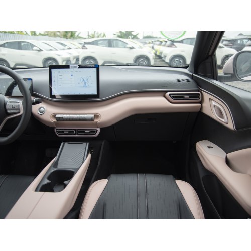 Sedan electric Seagull cu 5 uși